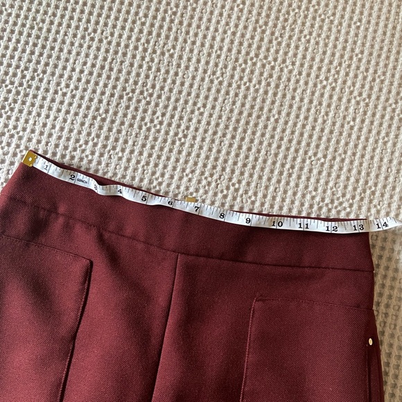 H&M burgundy A-line skirt - Size 6 - Picture 4 of 5
